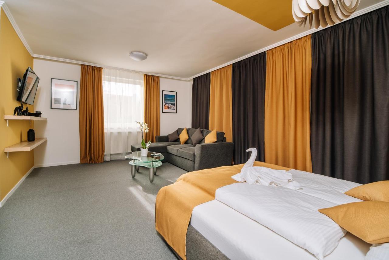 Topaz Apartmanhazak Balatongyorok Luaran gambar