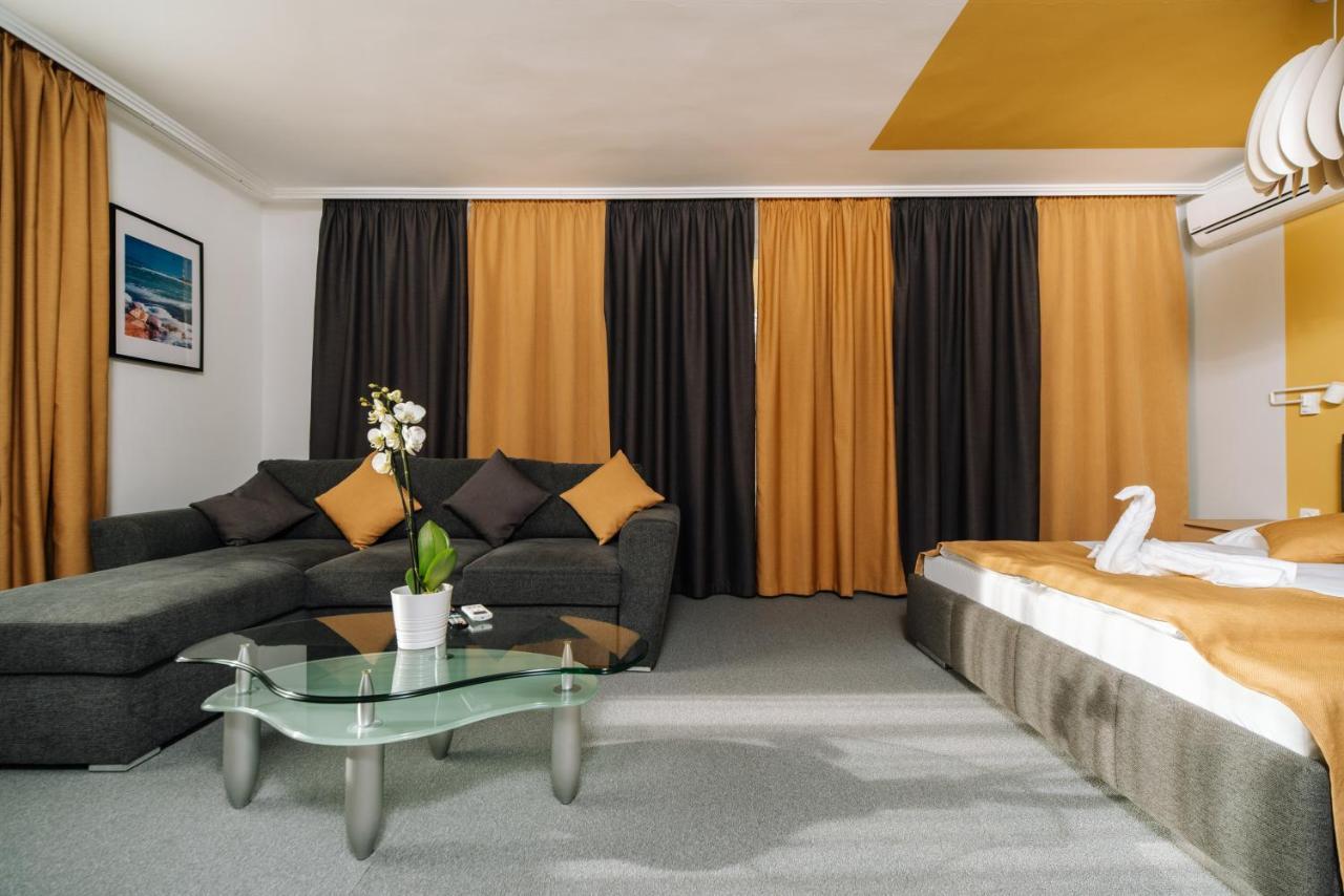 Topaz Apartmanhazak Balatongyorok Luaran gambar