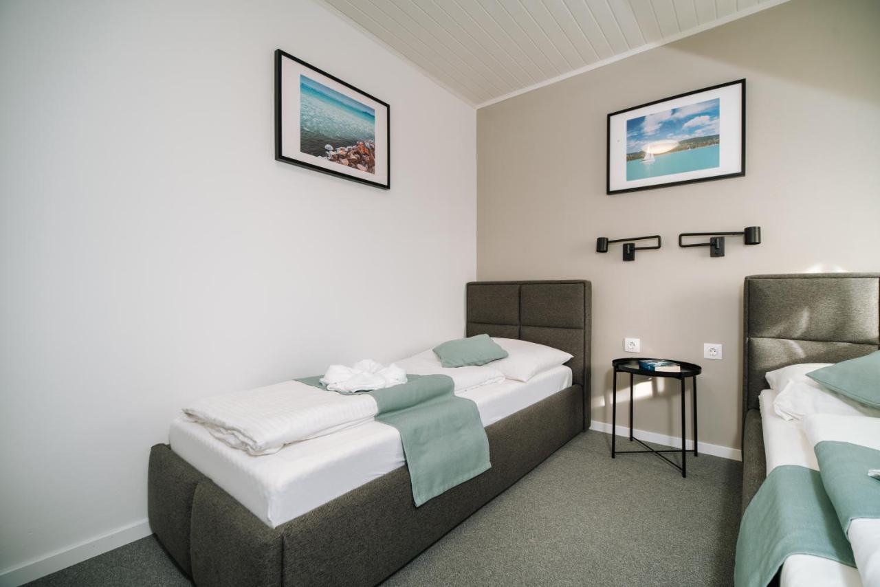 Topaz Apartmanhazak Balatongyorok Luaran gambar
