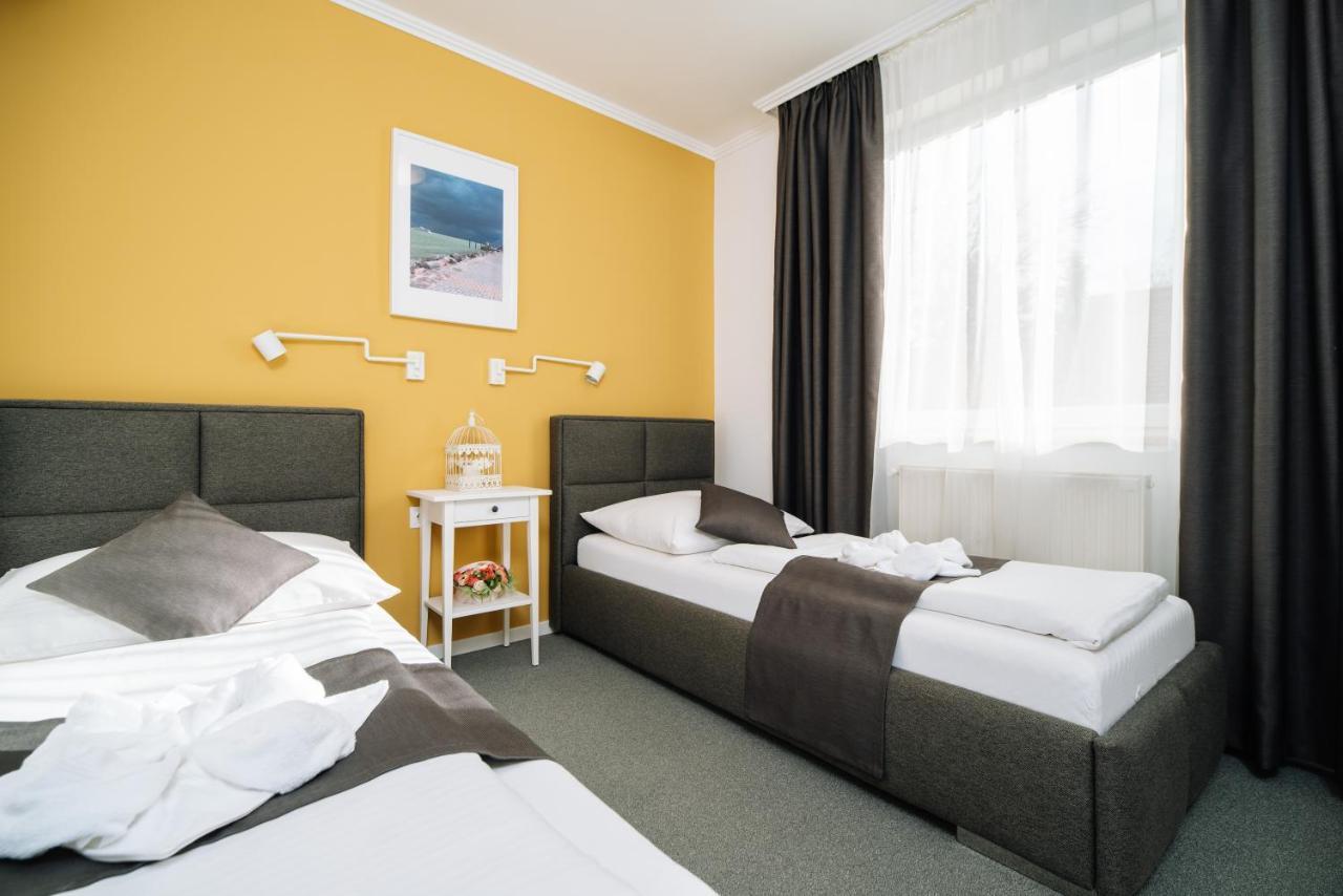 Topaz Apartmanhazak Balatongyorok Luaran gambar