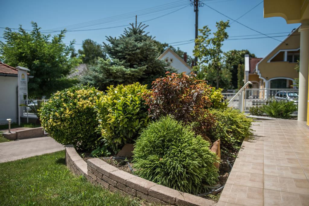 Topaz Apartmanhazak Balatongyorok Luaran gambar